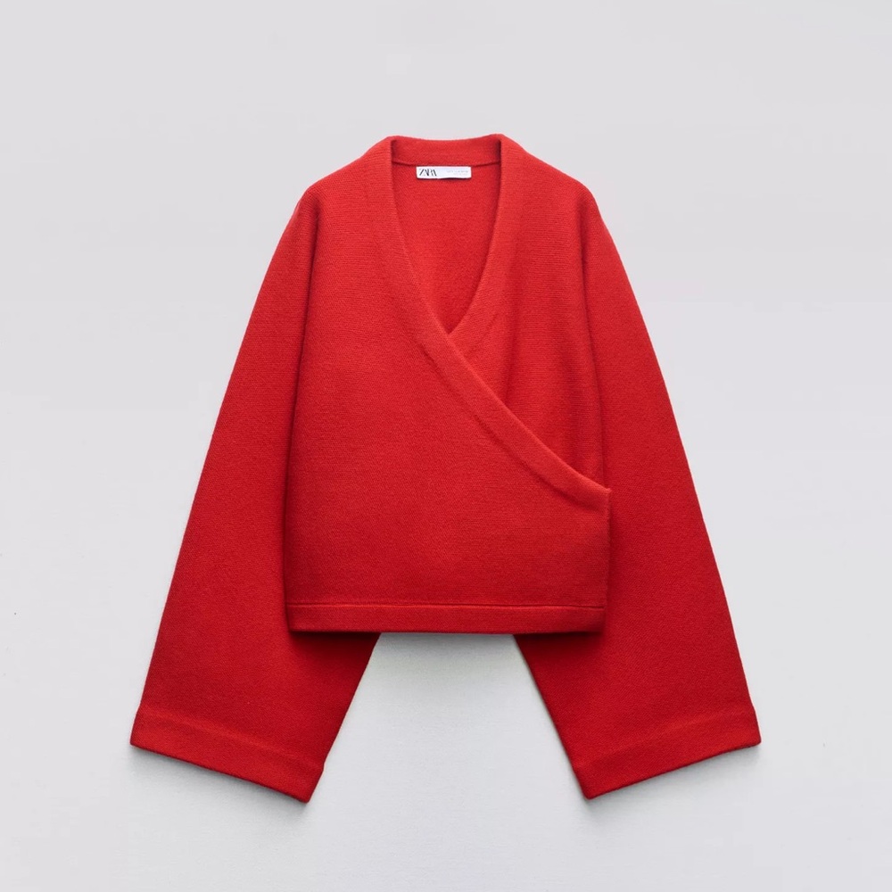 NWT Red 100% Wool Cropped Kimono Wrap Cardigan Sweater - Size M